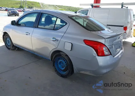 2013 Nissan Versa 1.6 Sv from USA, damaged, VIN 3N1CN7AP5DL887447